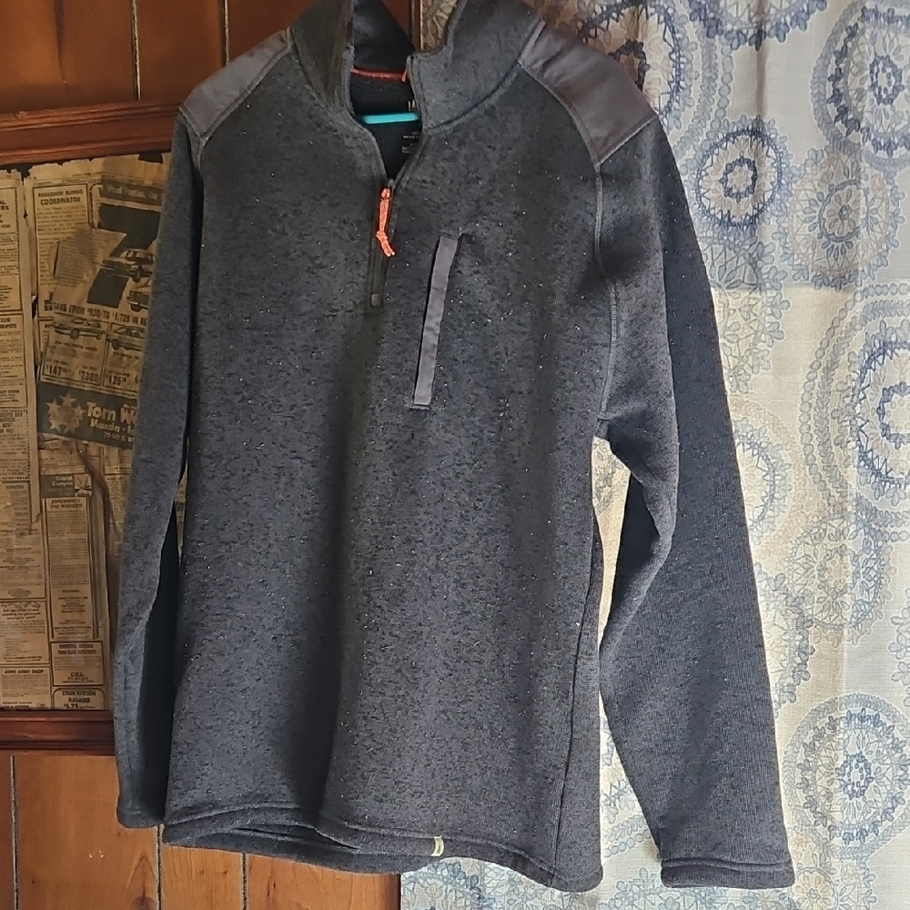 Men's Dark Gray Zip-Up Sweater